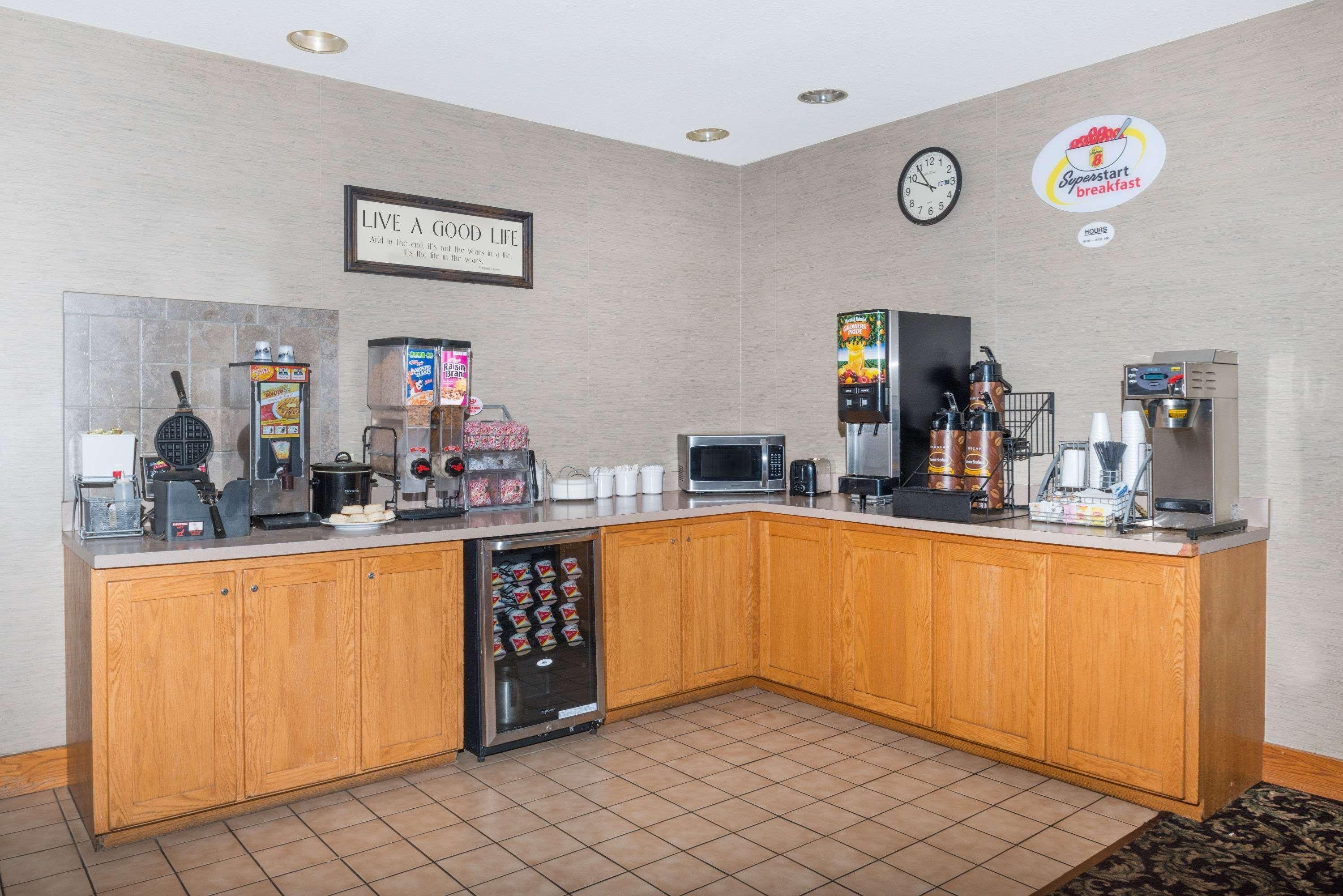 Hotel Super 8 By Wyndham Columbia East Extérieur photo